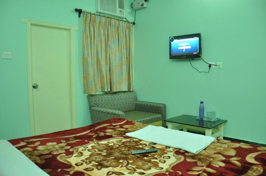 Hotel Kiran Palace 瓦拉纳西 客房 照片
